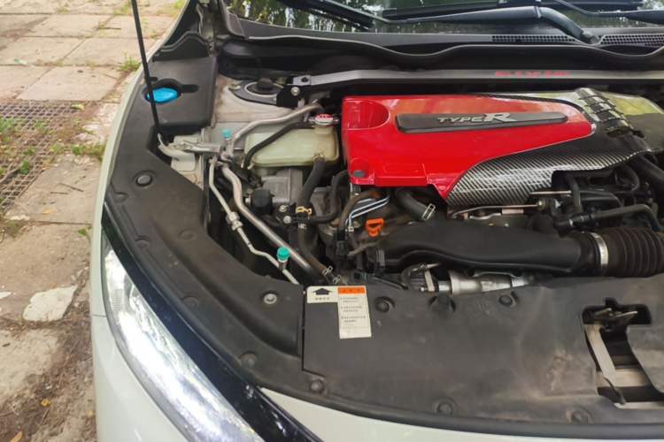 Used Honda Civic 2021 HATCHBACK 220TURBO CVT Trendy Cool Edition Engine Bay Right