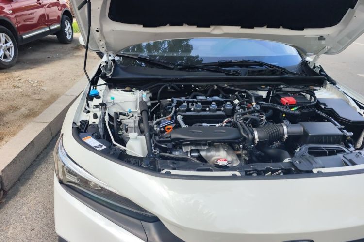 Used Honda Civic 2021 HATCHBACK 220TURBO CVT Dynamic Control Engine Bay Right