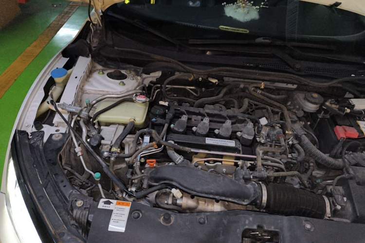 Used Honda Civic 2021 HATCHBACK 220TURBO CVT Trendy Cool Edition Engine Bay Right