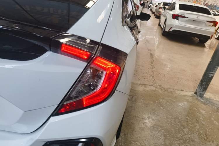 Used Honda Civic 2021 HATCHBACK 220TURBO Manual Driving Pleasure Control Exterior 2