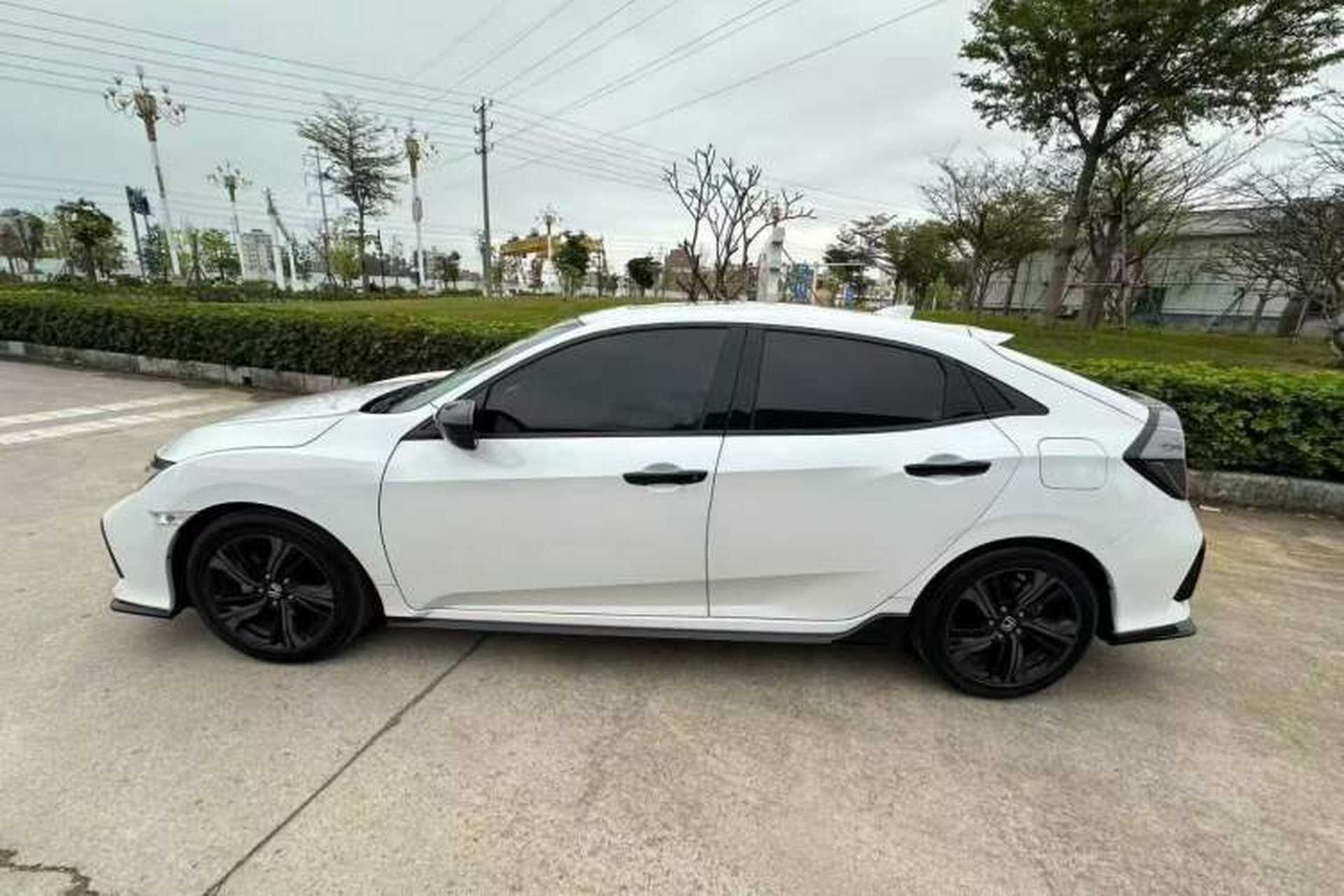 Used Honda Civic 2021 HATCHBACK 220TURBO CVT New Trendsetter Exterior 3