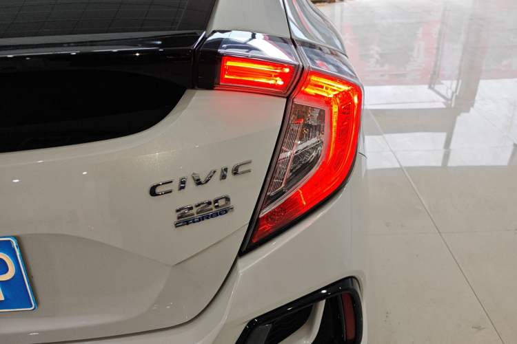Used Honda Civic 2021 HATCHBACK 220TURBO CVT New Trendsetter Exterior 3