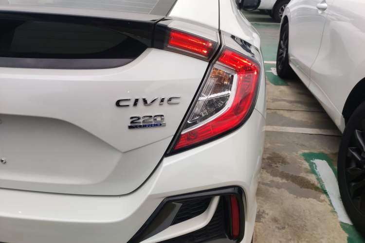 Used Honda Civic 2021 HATCHBACK 220TURBO CVT New Trendsetter Exterior 3