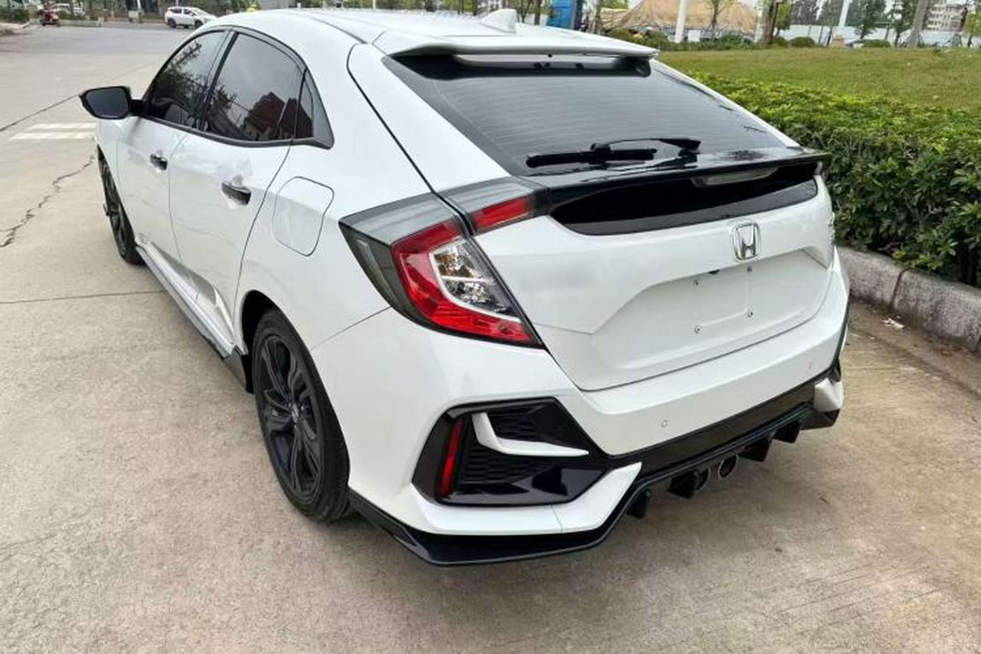 Used Honda Civic 2021 HATCHBACK 220TURBO CVT New Trendsetter Exterior 4