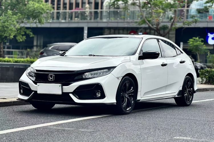 Used Honda Civic 2021 HATCHBACK 220TURBO CVT New Trendsetter Exterior 4