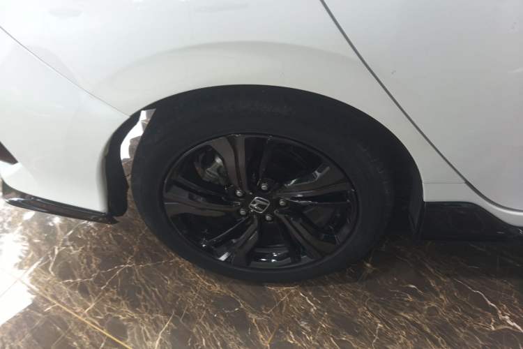 Used Honda Civic 2021 HATCHBACK 220TURBO CVT Trendy Cool Edition Exterior 5