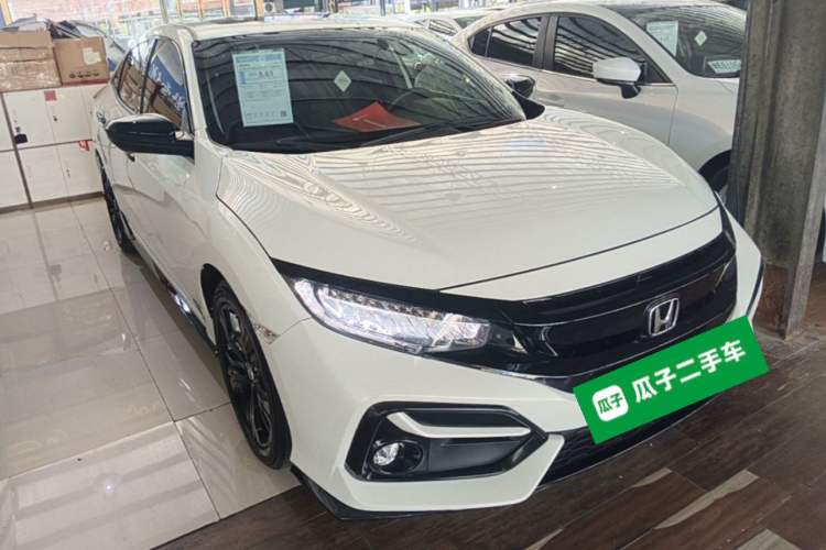 Used Honda Civic 2021 HATCHBACK 220TURBO CVT Trendy Cool Edition Front Right 45 Deg