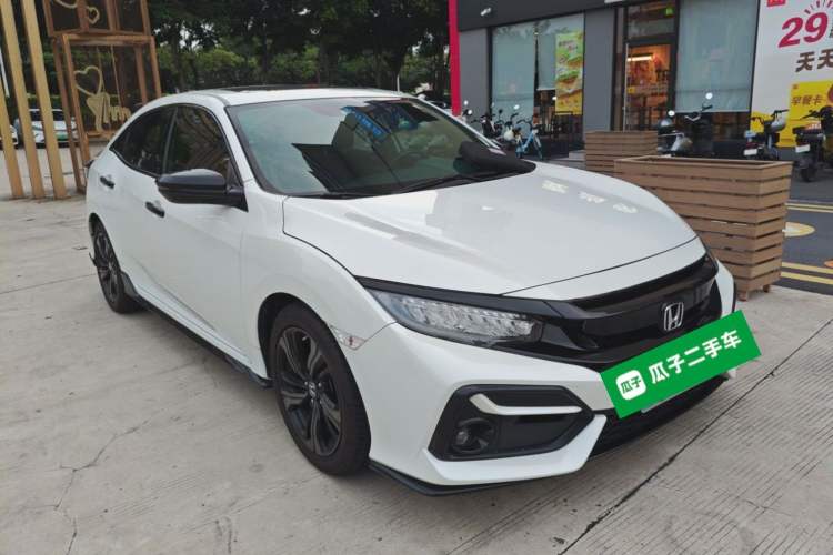Used Honda Civic 2021 HATCHBACK 220TURBO Manual Driving Pleasure Control Front Right 45 Deg