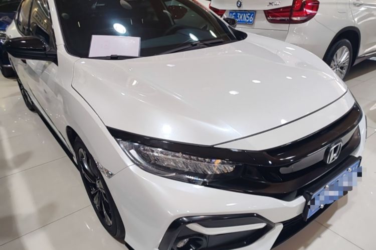 Used Honda Civic 2021 HATCHBACK 220TURBO CVT Trendy Cool Edition Front Right 45 Deg