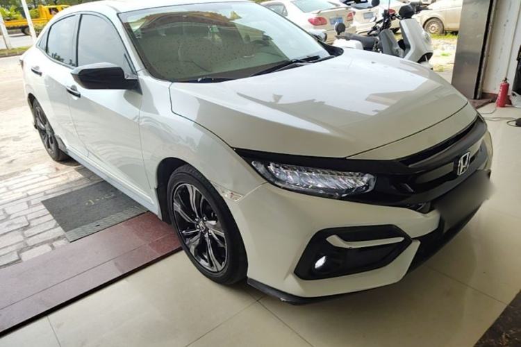 Used Honda Civic 2021 HATCHBACK 220TURBO CVT Trendy Cool Edition Front Right 45 Deg