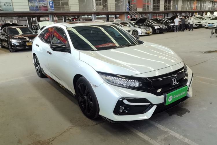 Used Honda Civic 2021 HATCHBACK 220TURBO CVT Trendy Cool Edition Front Right 45 Deg