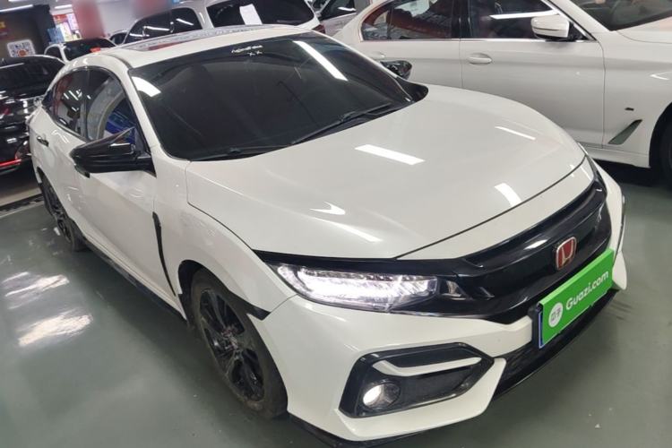 Used Honda Civic 2021 HATCHBACK 220TURBO CVT Trendy Cool Edition Front Right 45 Deg
