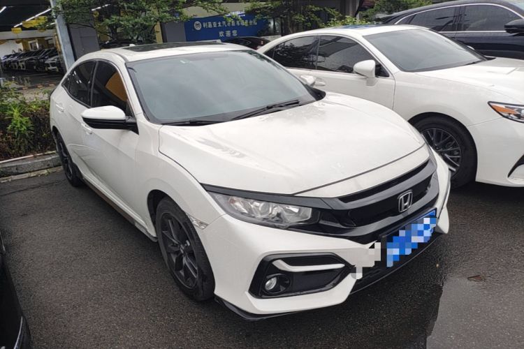 Used Honda Civic 2021 HATCHBACK 220TURBO CVT New Trendsetter Front Right 45 Deg