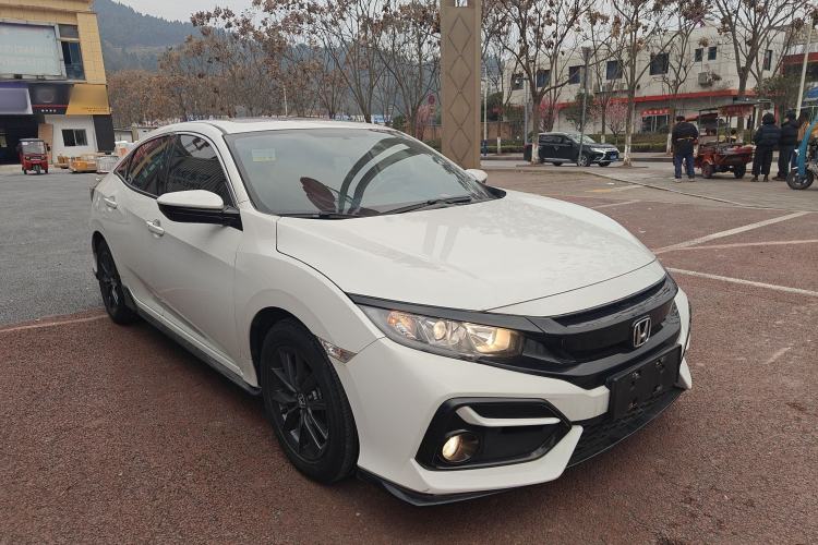 Used Honda Civic 2021 HATCHBACK 220TURBO CVT New Trendsetter Front Right 45 Deg