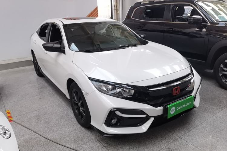 Used Honda Civic 2021 HATCHBACK 220TURBO CVT New Trendsetter Front Right 45 Deg