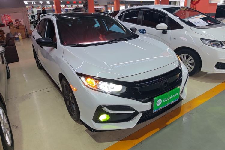 Used Honda Civic 2021 HATCHBACK 220TURBO CVT New Trendsetter Front Right 45 Deg