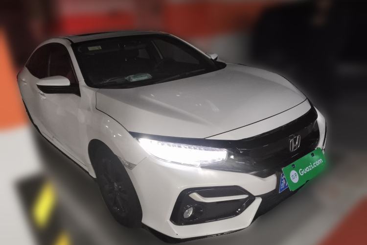 Used Honda Civic 2021 HATCHBACK 220TURBO CVT New Trendsetter Front Right 45 Deg