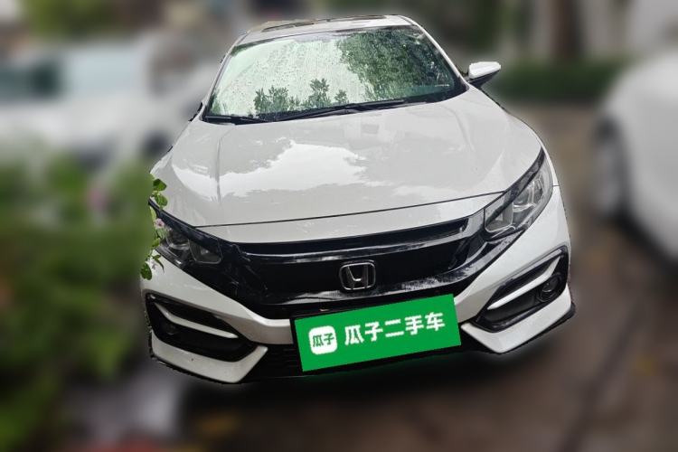 Used Honda Civic 2021 HATCHBACK 220TURBO CVT New Trendsetter Front Right 45 Deg