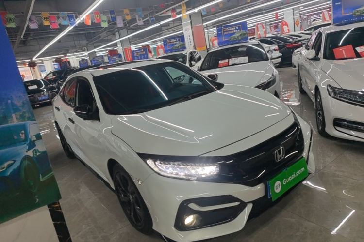 Used Honda Civic 2021 HATCHBACK 220TURBO CVT Trendy Cool Edition Front Right 45 Deg