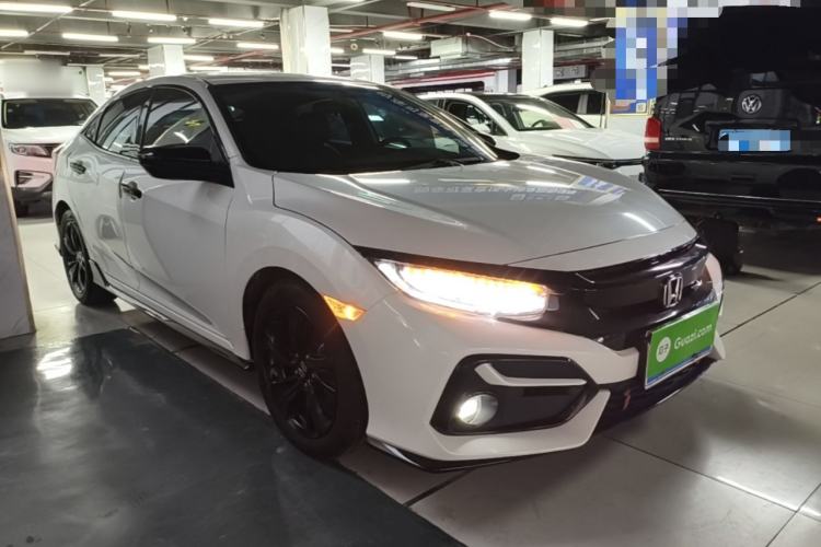 Used Honda Civic 2021 HATCHBACK 220TURBO CVT Trendy Cool Edition Front Right 45 Deg