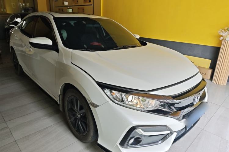 Used Honda Civic 2021 HATCHBACK 220TURBO CVT New Trendsetter Front Right 45 Deg