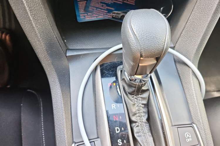 Used Honda Civic 2021 HATCHBACK 220TURBO CVT New Trendsetter Gear Lever