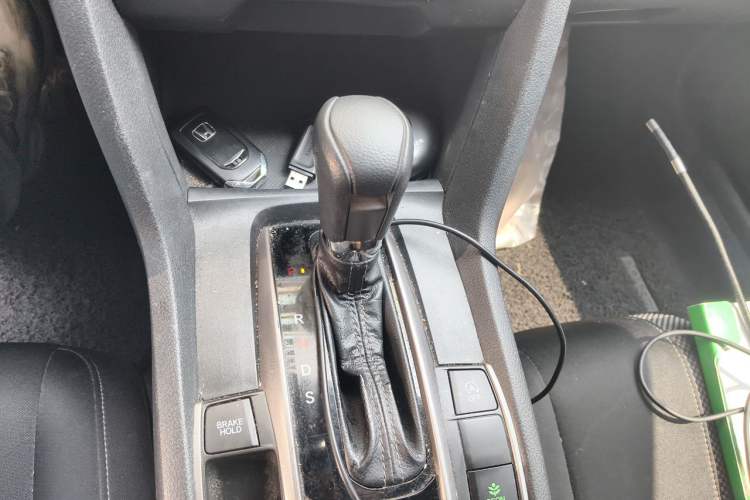 Used Honda Civic 2021 HATCHBACK 220TURBO CVT Trendy Cool Edition Gear Lever