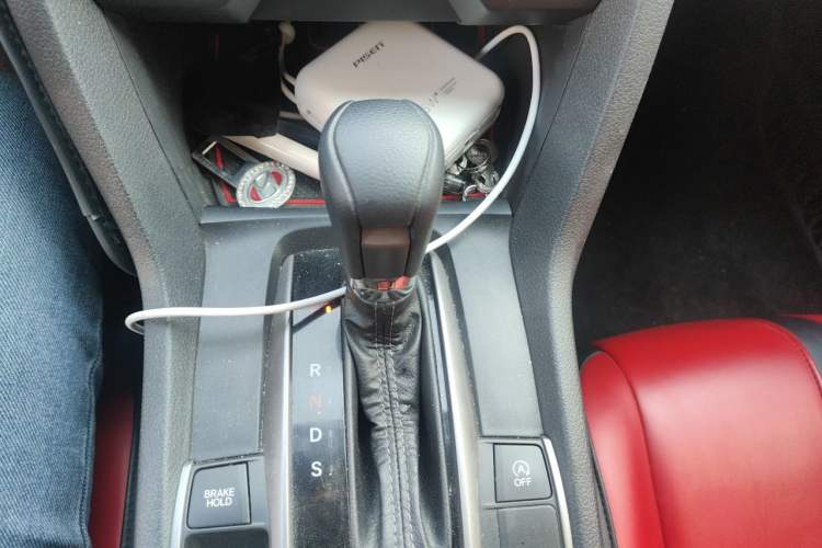 Used Honda Civic 2021 HATCHBACK 220TURBO CVT Trendy Cool Edition Gear Lever