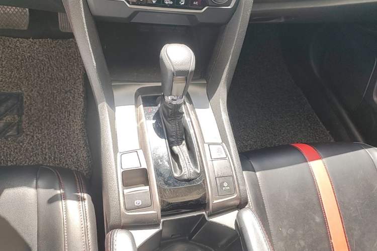Used Honda Civic 2021 HATCHBACK 220TURBO CVT New Trendsetter Gear Lever