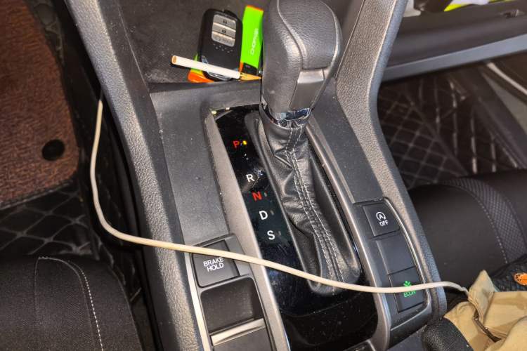 Used Honda Civic 2021 HATCHBACK 220TURBO CVT Trendy Cool Edition Gear Lever