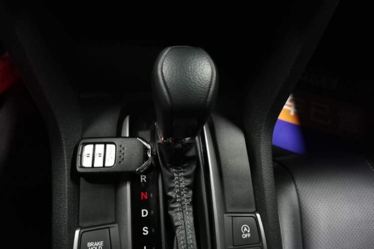 Used Honda Civic 2021 HATCHBACK 220TURBO CVT New Trendsetter Gear Lever