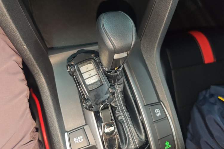 Used Honda Civic 2021 HATCHBACK 220TURBO CVT Trendy Cool Edition Gear Lever