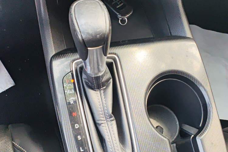 Used Honda Civic 2021 HATCHBACK 220TURBO CVT Dynamic Control Gear Lever