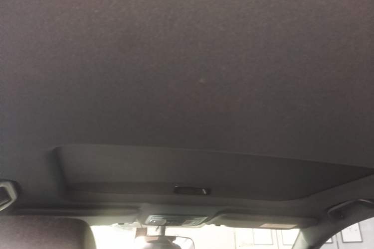 Used Honda Civic 2021 HATCHBACK 220TURBO CVT Trendy Cool Edition Headliner