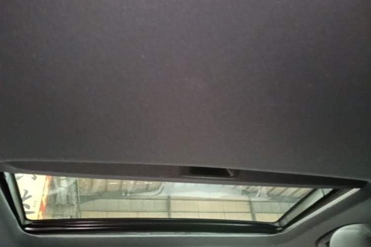 Used Honda Civic 2021 HATCHBACK 220TURBO CVT Trendy Cool Edition Headliner