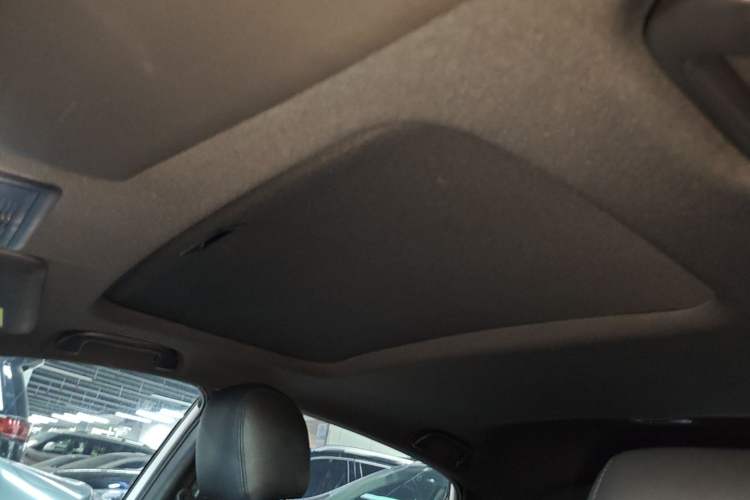 Used Honda Civic 2021 HATCHBACK 220TURBO CVT New Trendsetter Headliner
