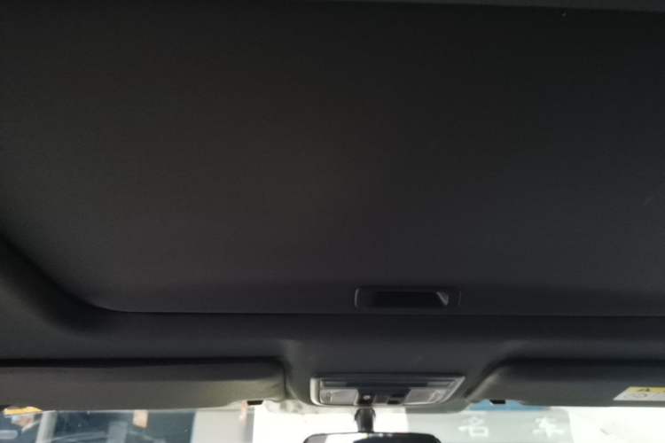 Used Honda Civic 2021 HATCHBACK 220TURBO CVT New Trendsetter Headliner