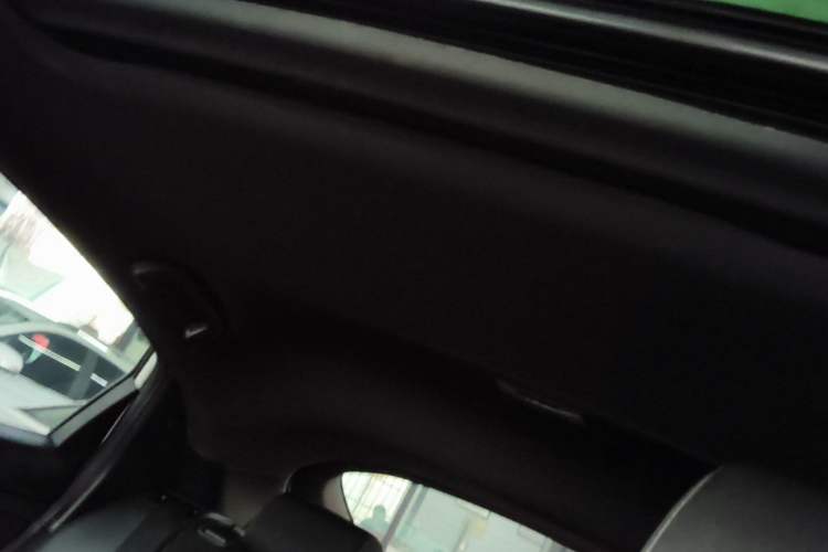Used Honda Civic 2021 HATCHBACK 220TURBO CVT New Trendsetter Headliner