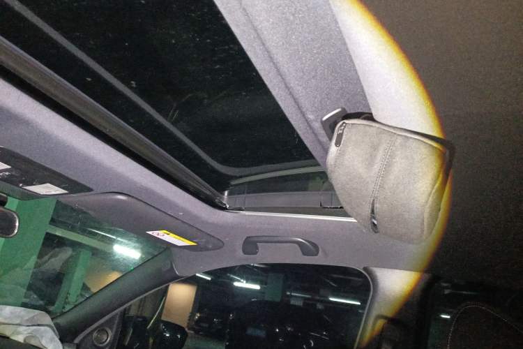 Used Honda Civic 2021 HATCHBACK 220TURBO CVT Trendy Cool Edition Headliner
