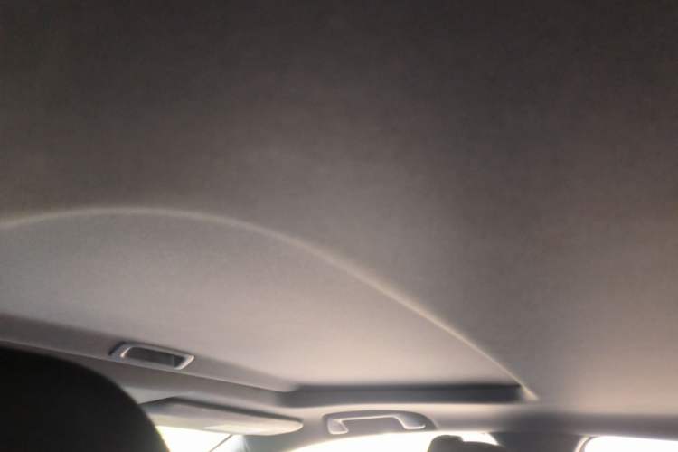 Used Honda Civic 2021 HATCHBACK 220TURBO CVT New Trendsetter Headliner