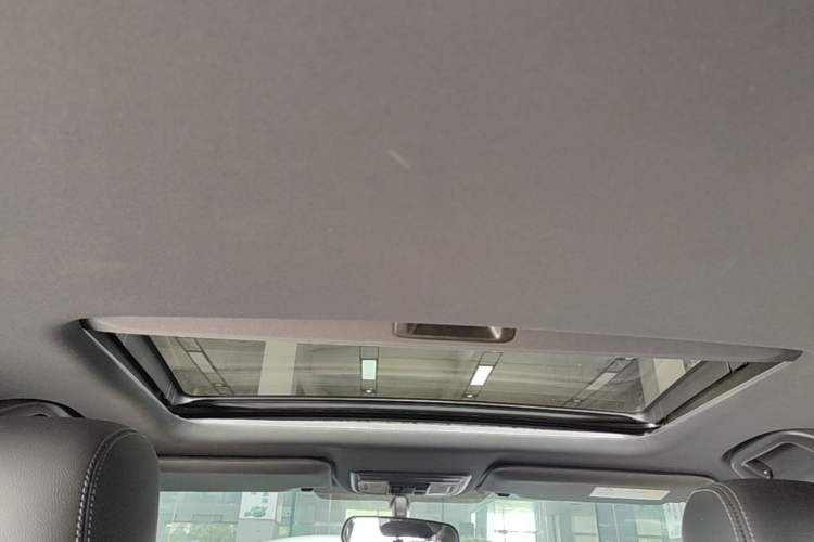Used Honda Civic 2021 HATCHBACK 220TURBO CVT Trendy Cool Edition Headliner