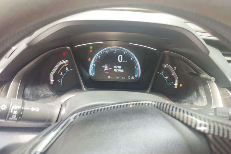 Used Honda Civic 2021 HATCHBACK 220TURBO CVT New Trendsetter Instrument Cluster