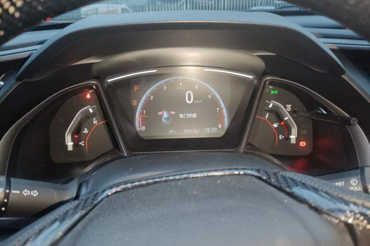 Used Honda Civic 2021 HATCHBACK 220TURBO CVT Trendy Cool Edition Instrument Cluster