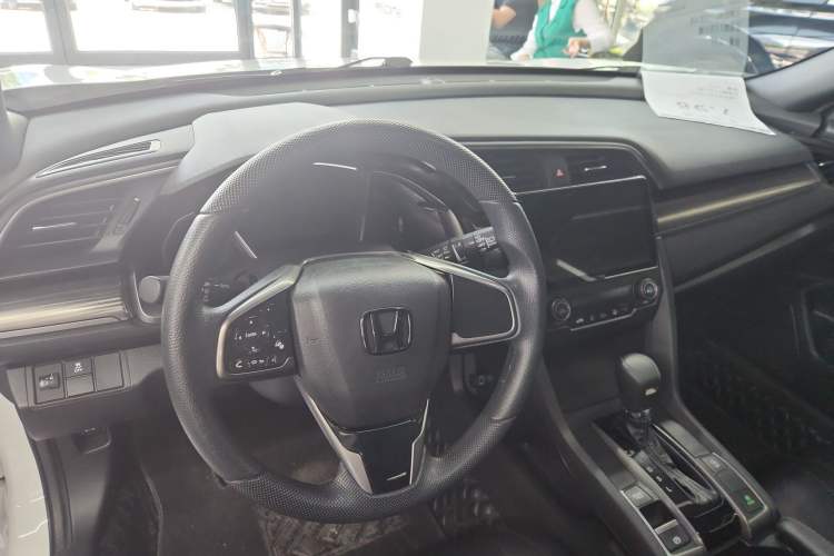 Used Honda Civic 2021 HATCHBACK 220TURBO CVT New Trendsetter Instrument Cluster