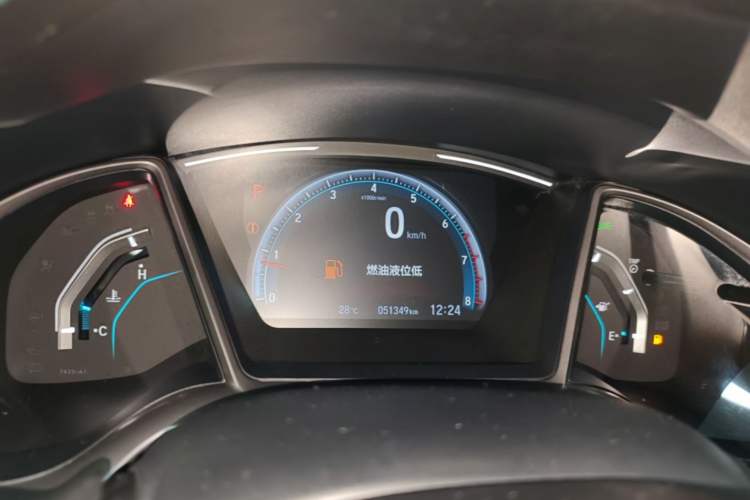 Used Honda Civic 2021 HATCHBACK 220TURBO CVT New Trendsetter Instrument Cluster