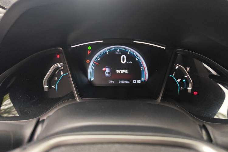 Used Honda Civic 2021 HATCHBACK 220TURBO CVT New Trendsetter Instrument Cluster