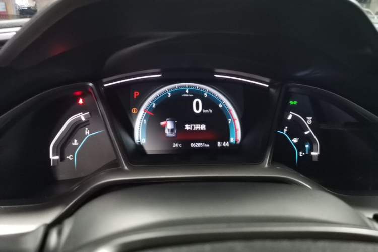 Used Honda Civic 2021 HATCHBACK 220TURBO CVT New Trendsetter Instrument Cluster