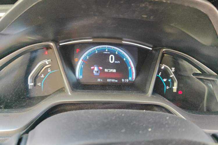 Used Honda Civic 2021 HATCHBACK 220TURBO CVT New Trendsetter Instrument Cluster