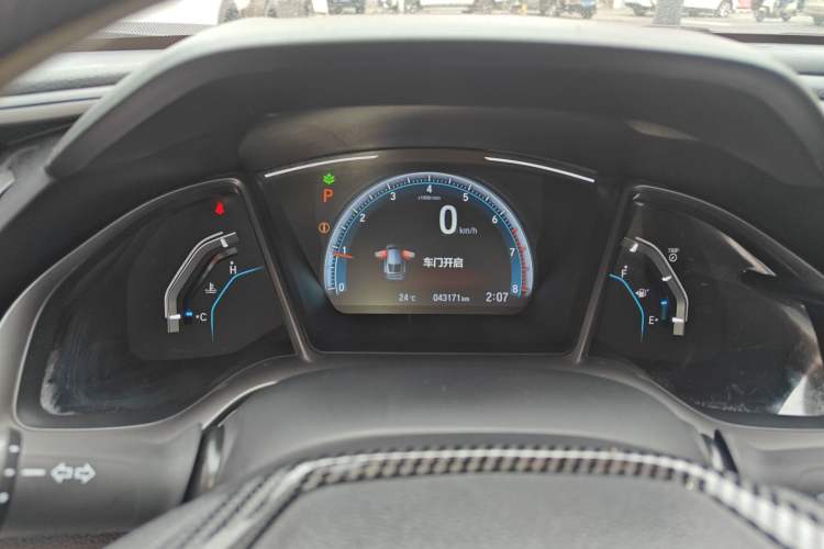 Used Honda Civic 2021 HATCHBACK 220TURBO CVT New Trendsetter Instrument Cluster