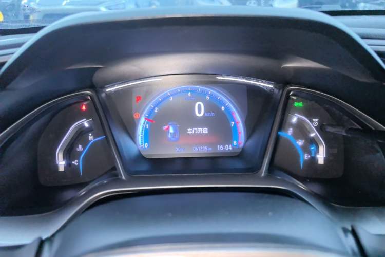 Used Honda Civic 2021 HATCHBACK 220TURBO CVT New Trendsetter Instrument Cluster